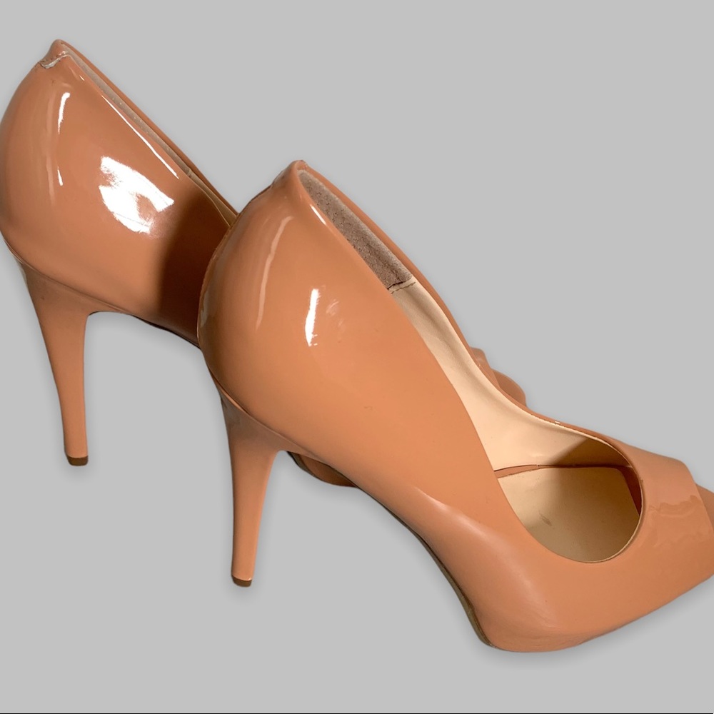 Tan Guess Pumps